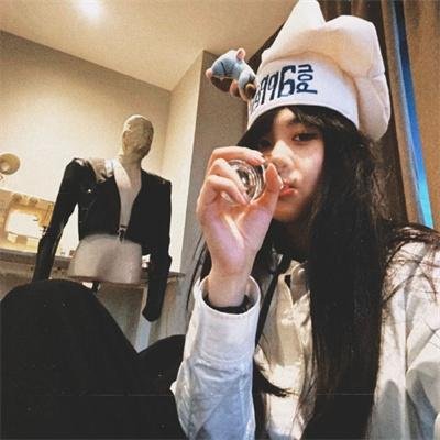 机器人男友又野又撩